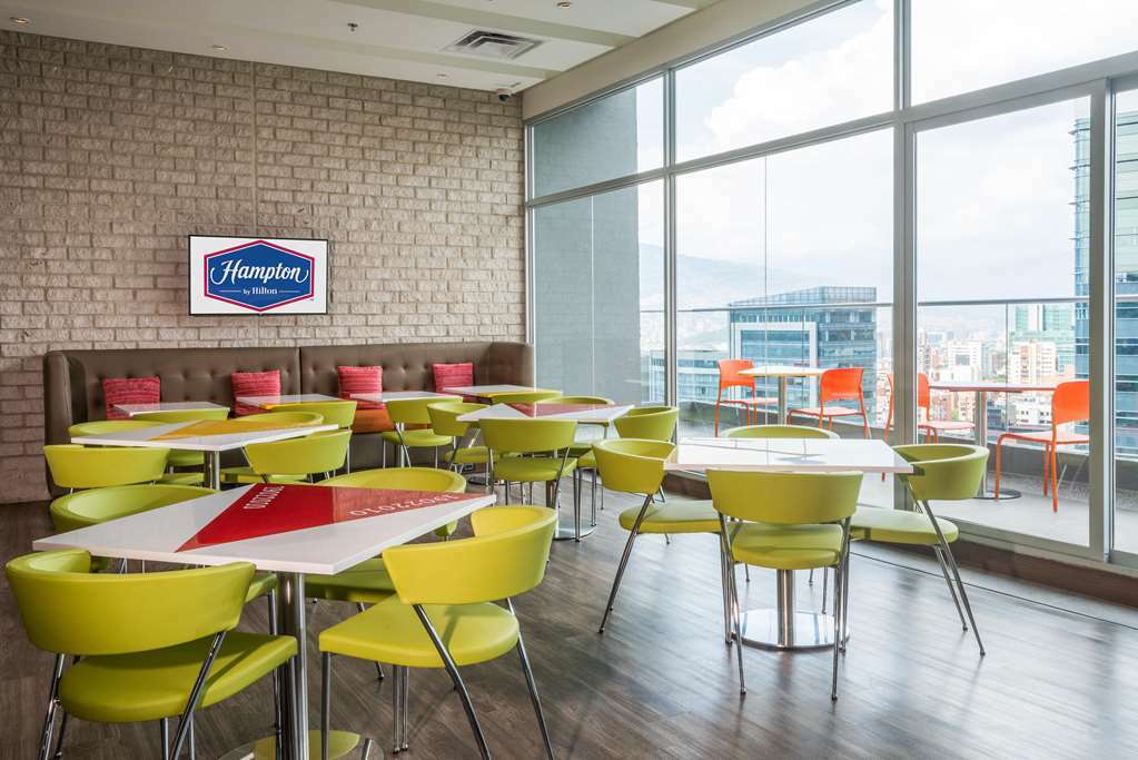 Hampton By Hilton Lima San Isidro Hotel Nhà hàng bức ảnh