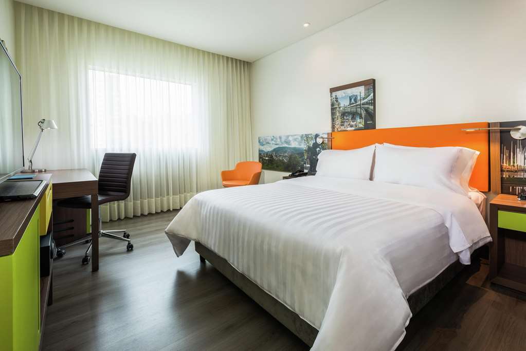 Hampton By Hilton Lima San Isidro Hotel Phòng bức ảnh